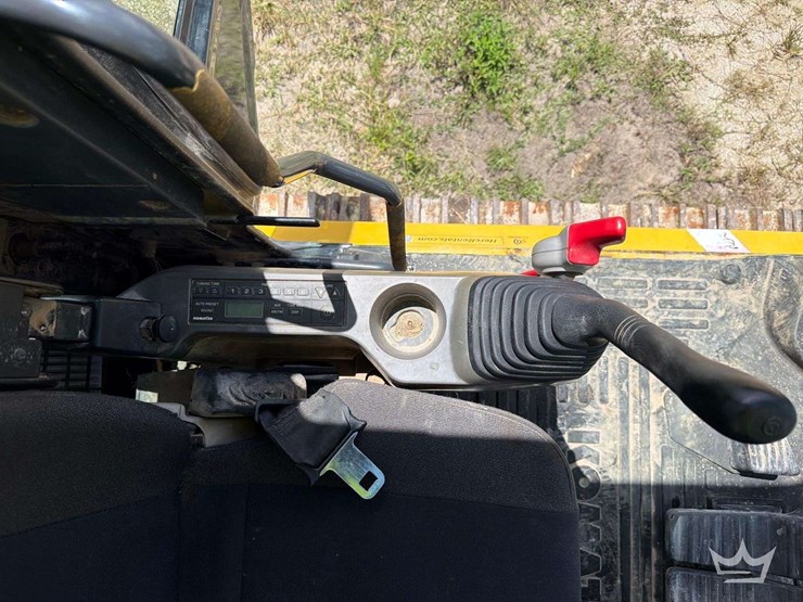 2020-komatsu-pc360-lc-11-image-10