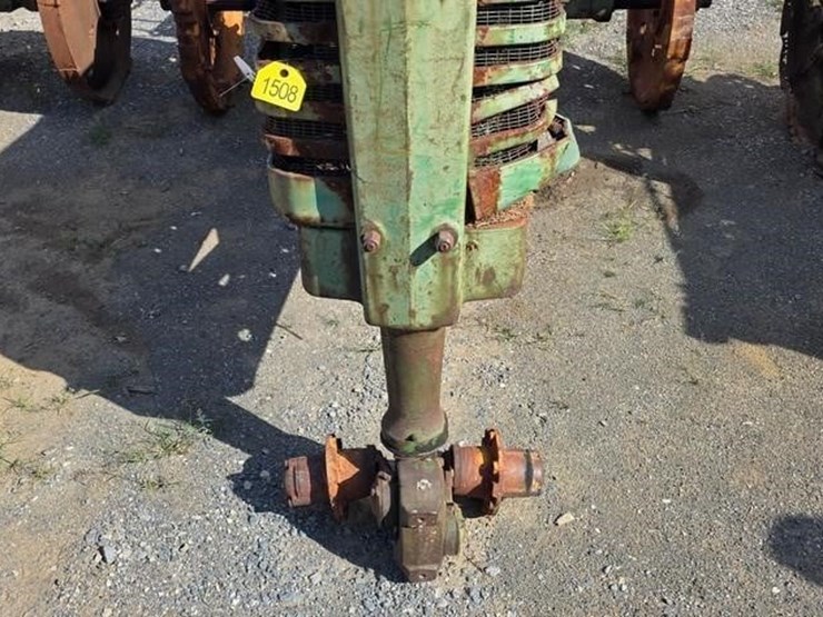 john-deere-tractor-(not-running)-image-16