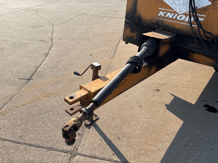 kuhn-knight-8124-image-16
