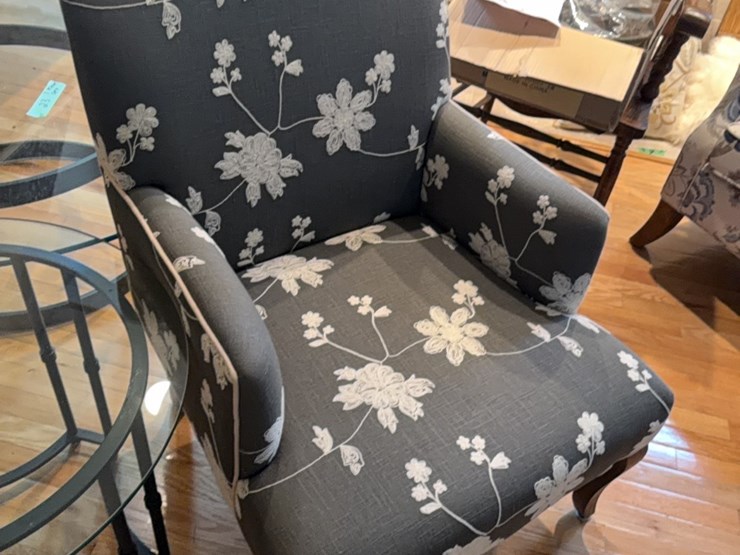 wing-back-chair,-new-condition-image-3