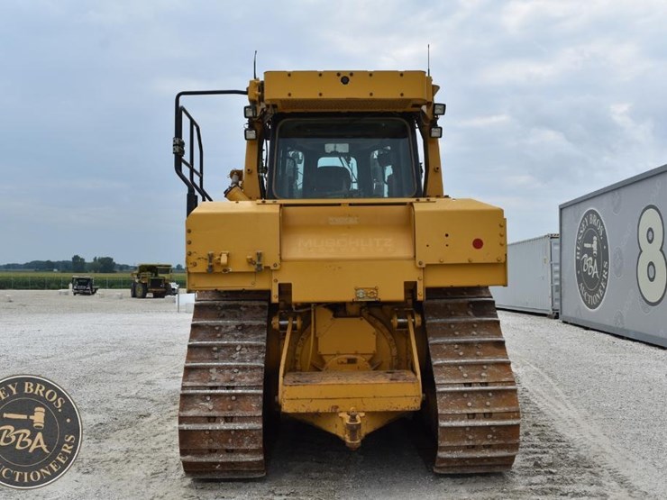 2015-caterpillar-d6t-xl-image-4