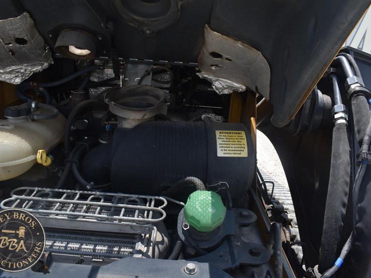 2024-deere-333g-image-56