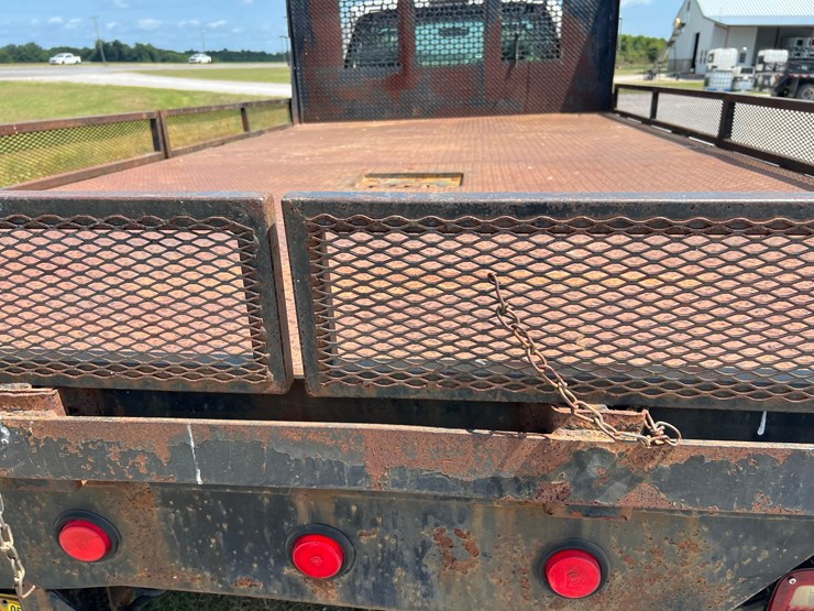 f-550-14'-flat-bed-image-47