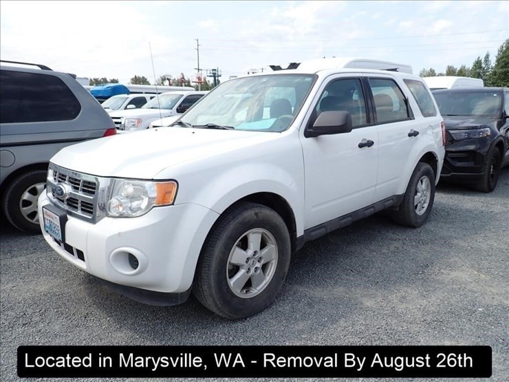 2012-ford-escape-image-1