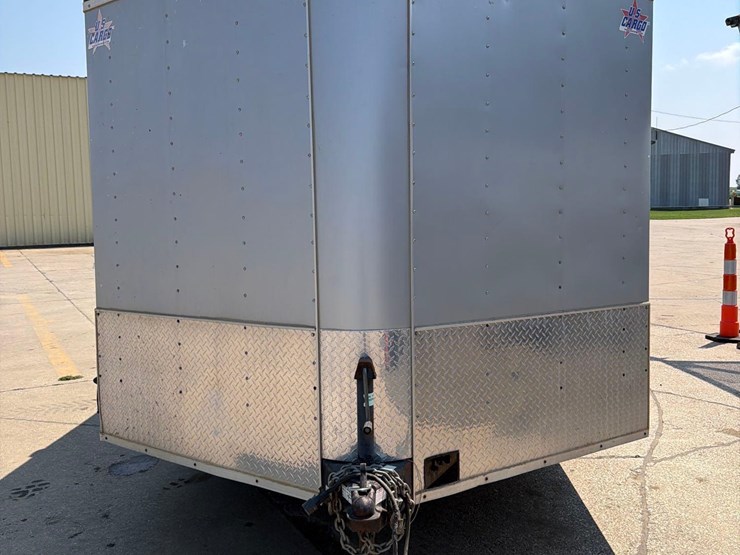 2012-forest-river-7ft-x-24ft-bumper-hitch-enclosed-trailer-image-2