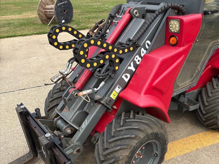 2015-taian-dy480-4wd-multifunction-mini-wheel-loader-image-9
