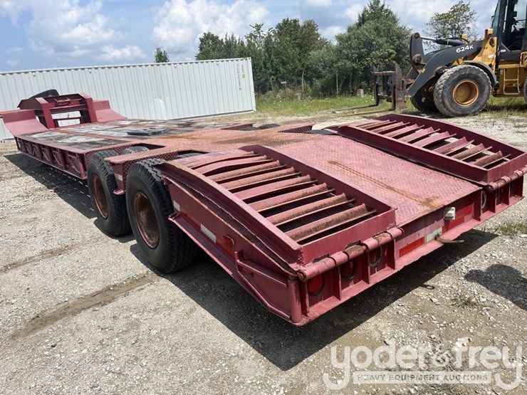1978-felburn-kingham-tandem-axle-lowboy-trailer,-ramps-image-3