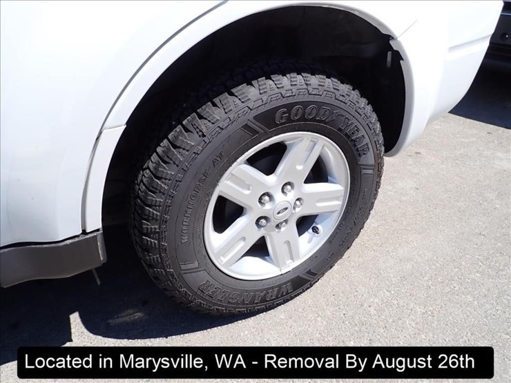 2009-ford-escape-image-16