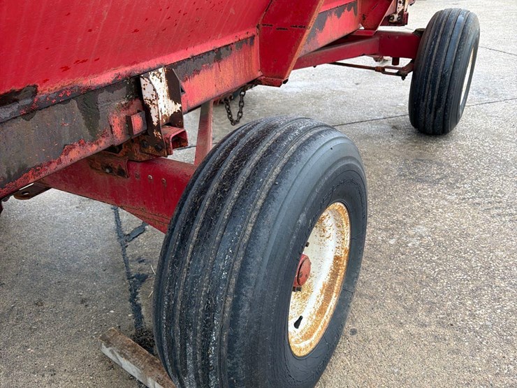 roda-12ft-rear-unload-metal-silage-wagon-image-9