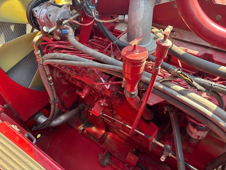 2005-case-ih-2377-image-116