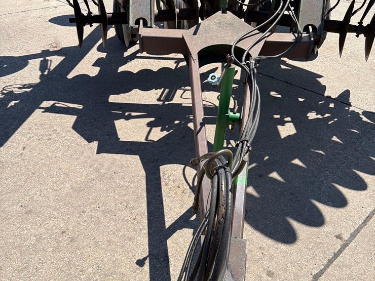 john-deere-630-image-5