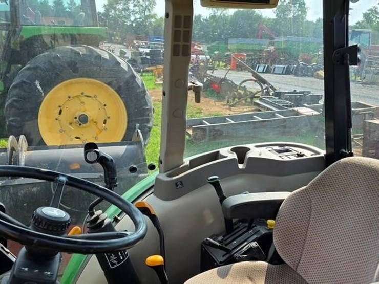 john-deere-5055e-image-53