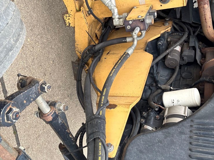 new-holland-ts6.125-image-29