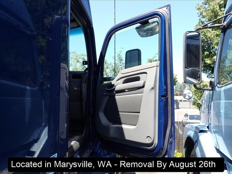 2017-kenworth-t680-image-6