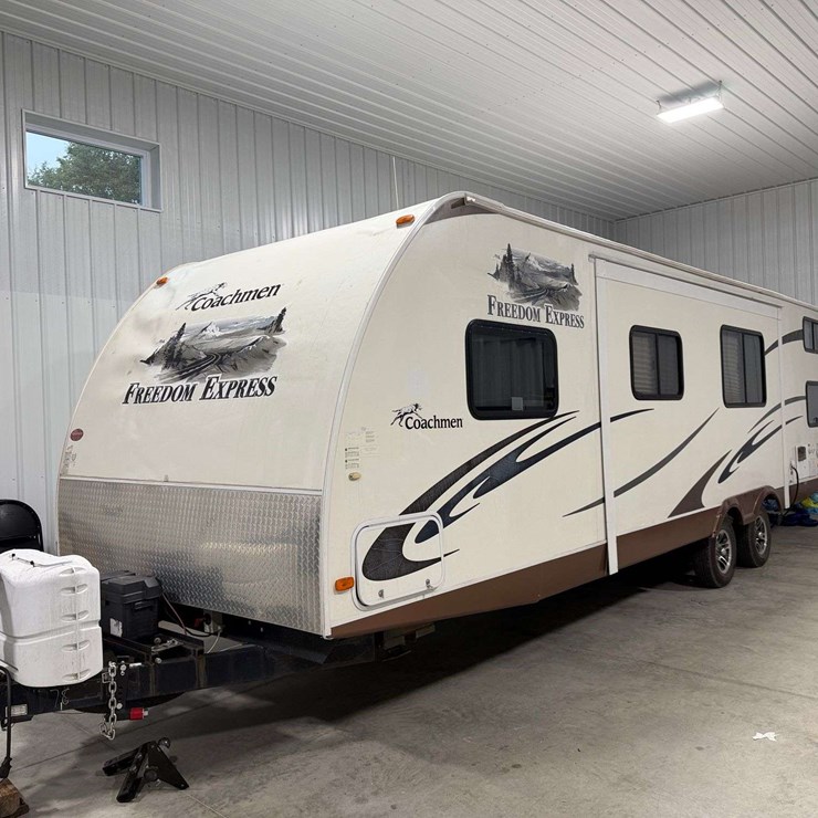 2011 Coachmen 292BHDS camper