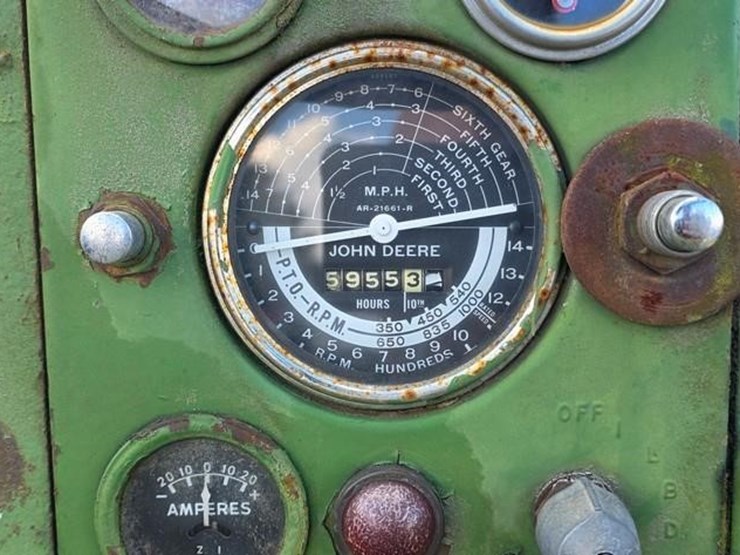 john-deere-tractor-(not-running)-image-19