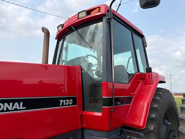 case-ih-7130-image-27