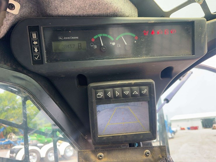 2018-deere-333g-image-13