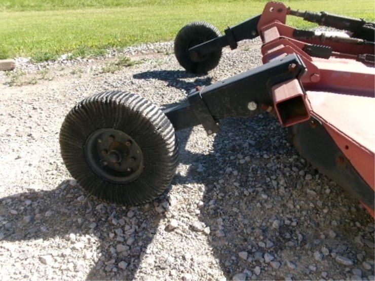 bush-hog-3210-image-5