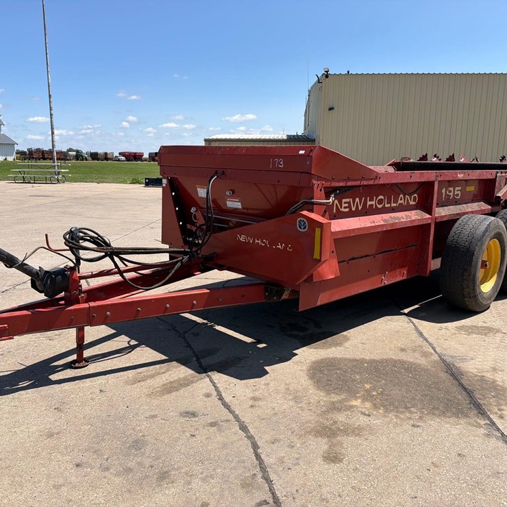 NEW HOLLAND 195
