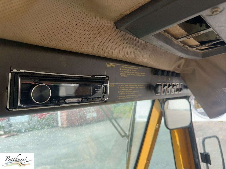 trackless-mt5t-image-21