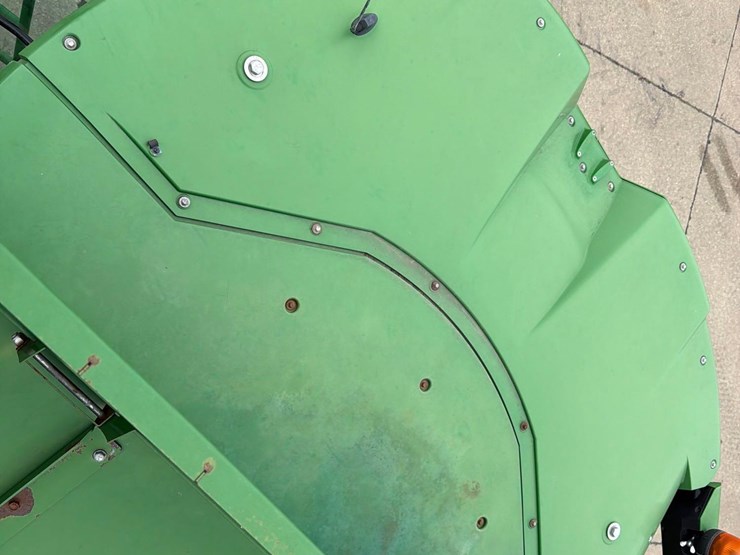 2012-john-deere-s680-image-94