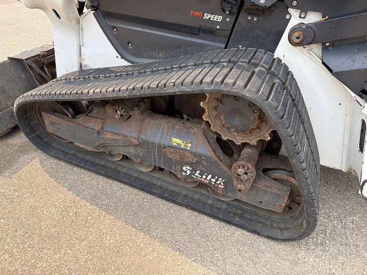 2021-bobcat-t76-image-5