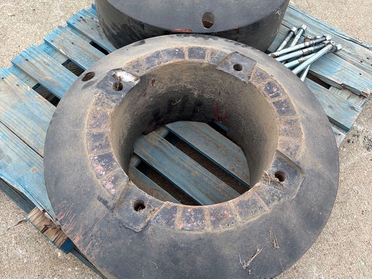 2-case-ih-wheel-weights-image-6