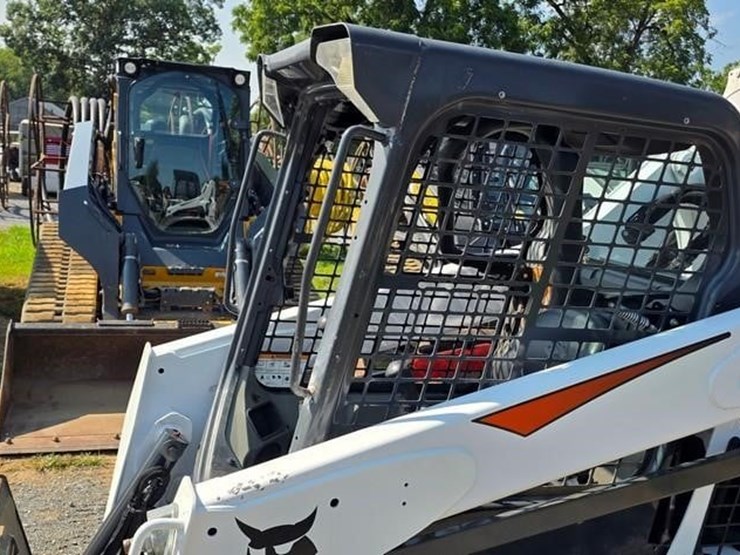 2019-bobcat-t595-image-33