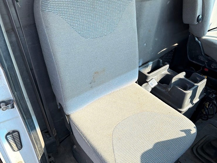 2000-cat-c7-image-26