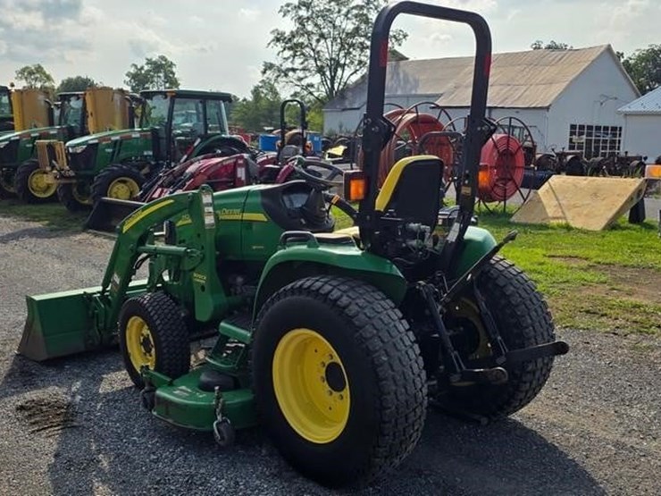 2013-john-deere-3520-image-4