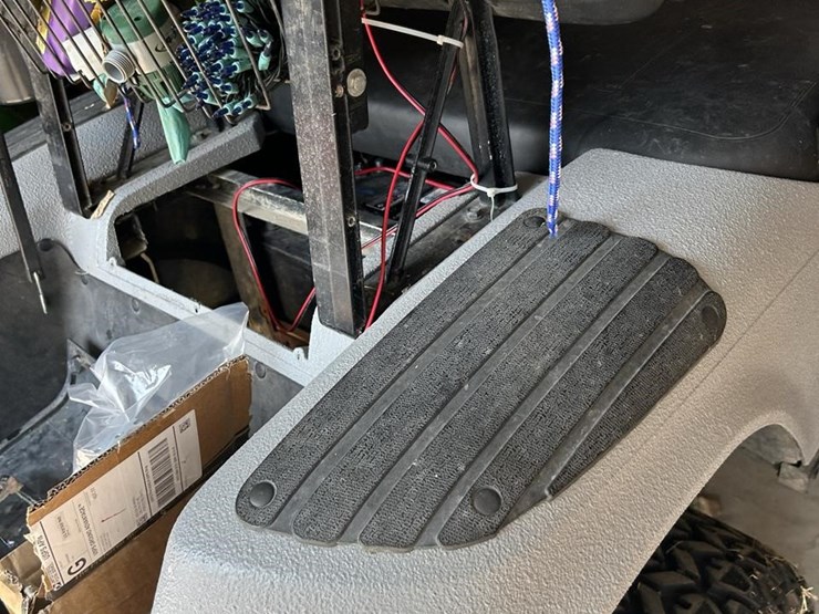 ezgo-electric-cart-8412-image-14