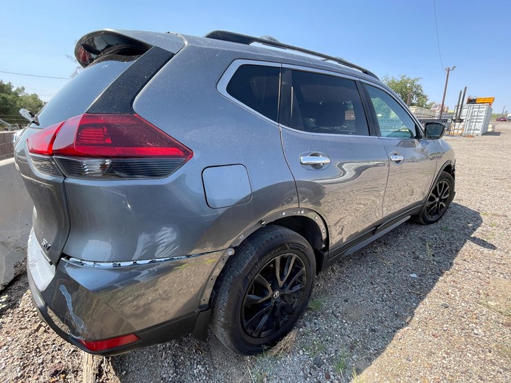 2018-nissan-rogue-image-5
