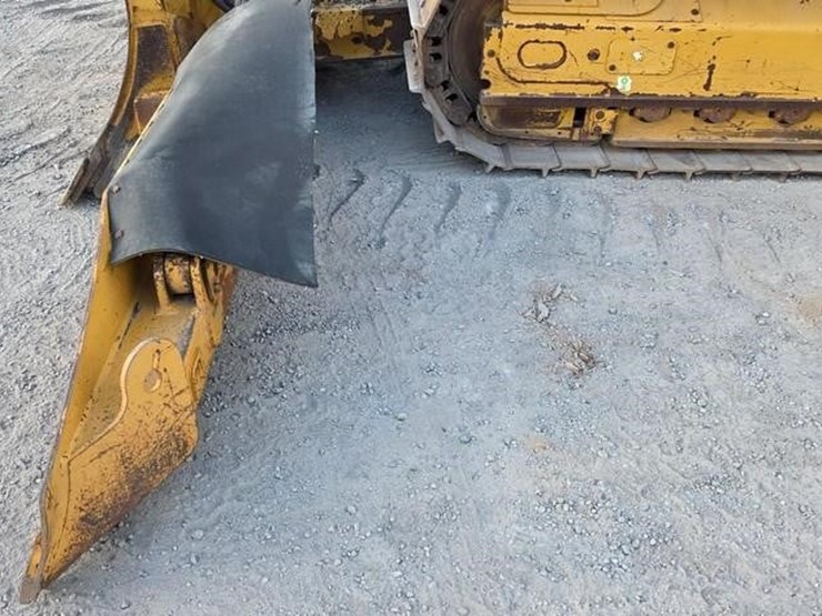 2017-caterpillar-d5k2-xl-image-8