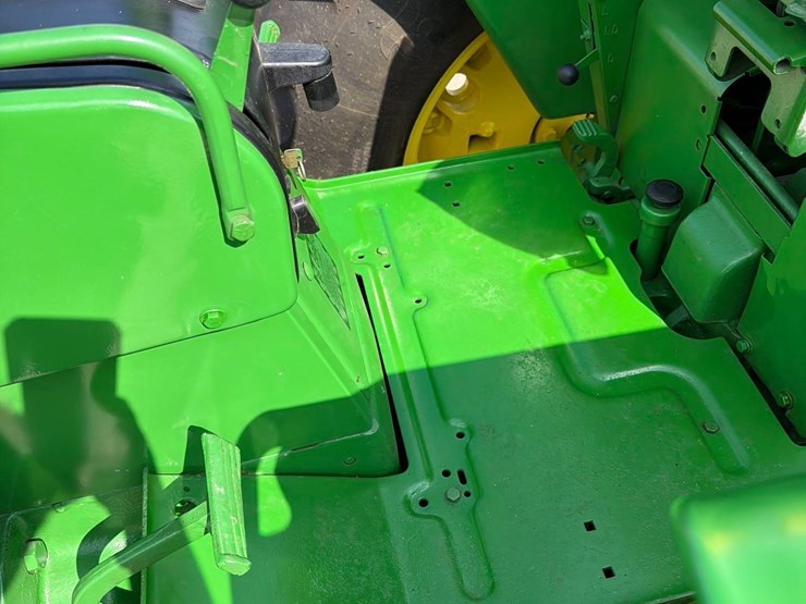 john-deere-4020-image-38