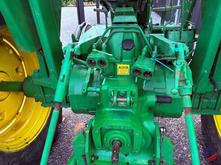 john-deere-2840-image-46