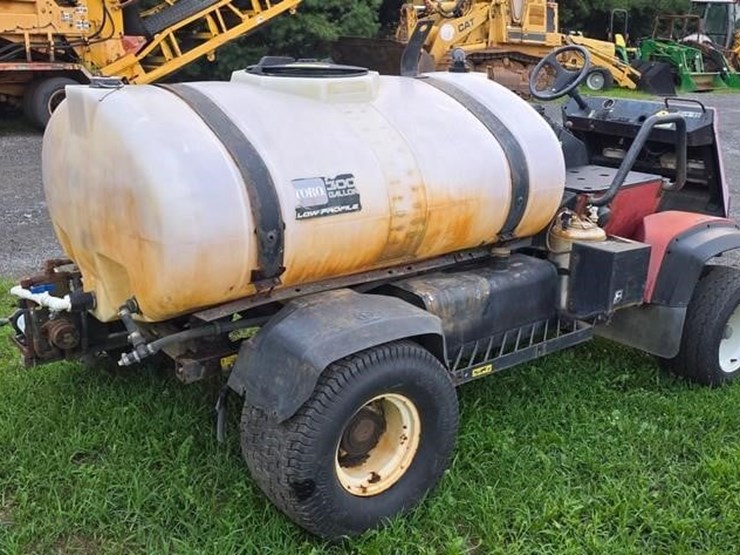 2004-toro-multi-pro-5700d-image-4