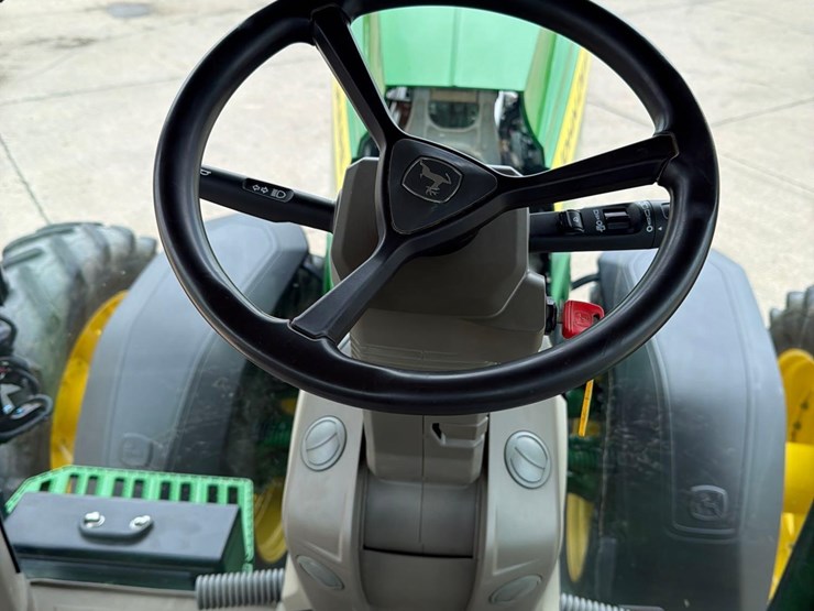 2022-john-deere-8r-280-image-60
