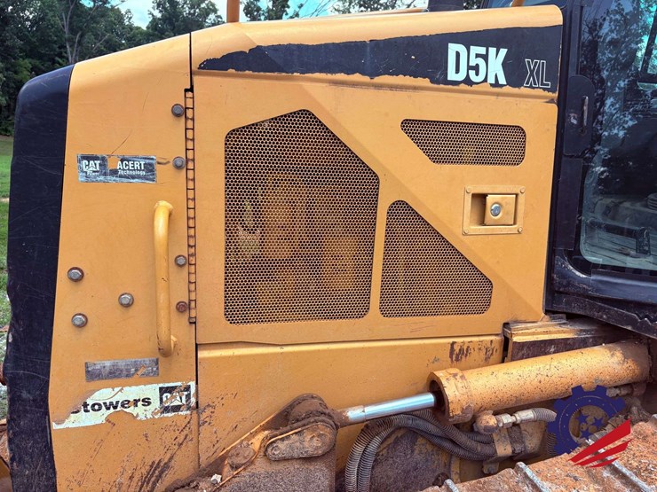 2009-caterpillar-d5k-xl-image-48