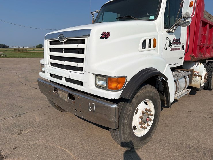 2000-cat-c7-image-14
