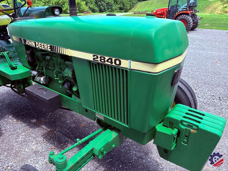 john-deere-2840-image-14