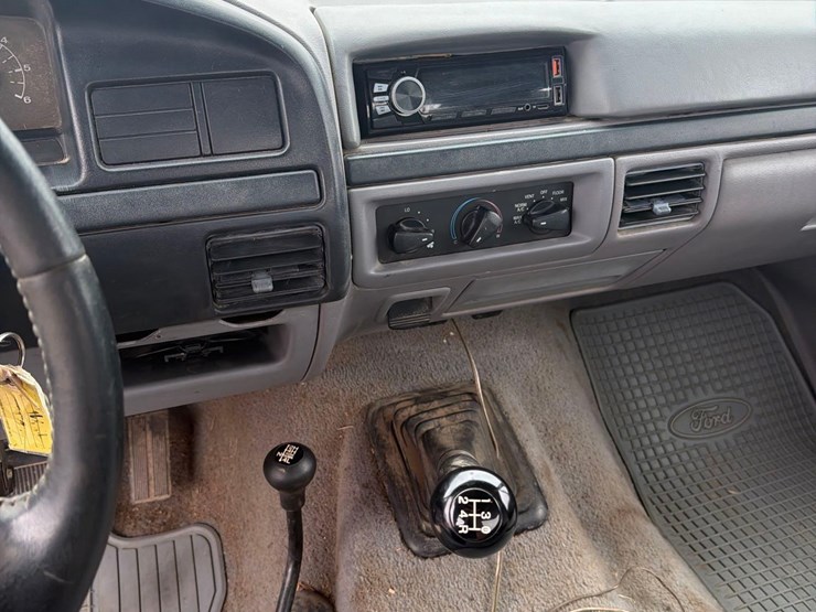 1997-ford-f250-image-30