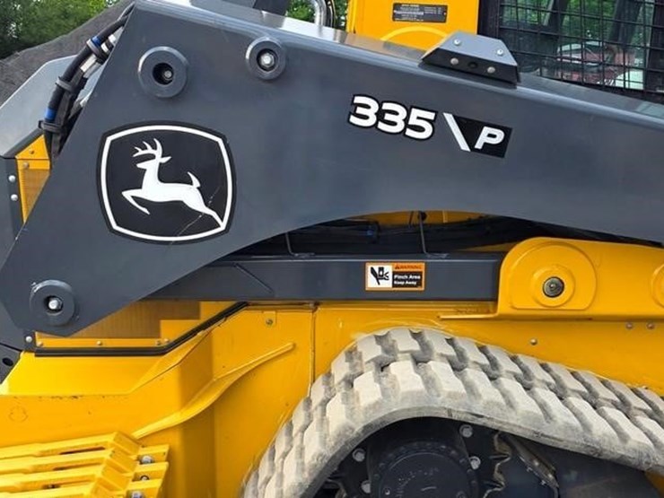 2025-deere-335-p-tier-image-15