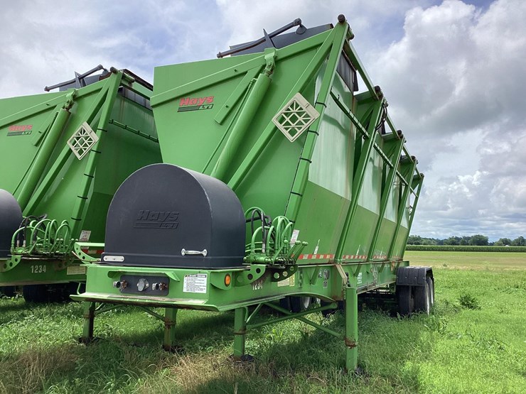 hays-lti-side-dump-bulk-hauler-image-1