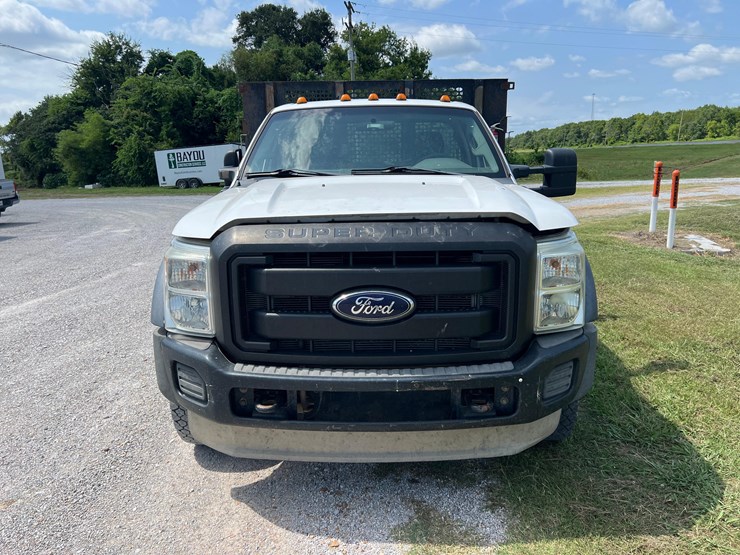 f-550-14'-flat-bed-image-2
