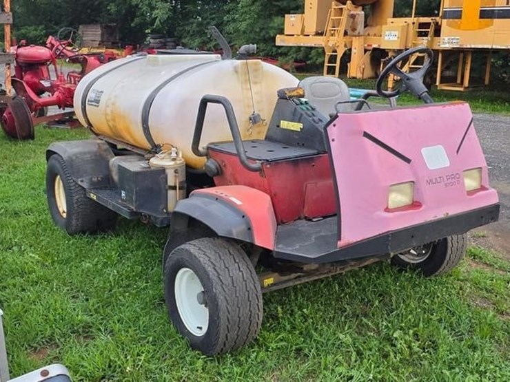 2004-toro-multi-pro-5700d-image-1