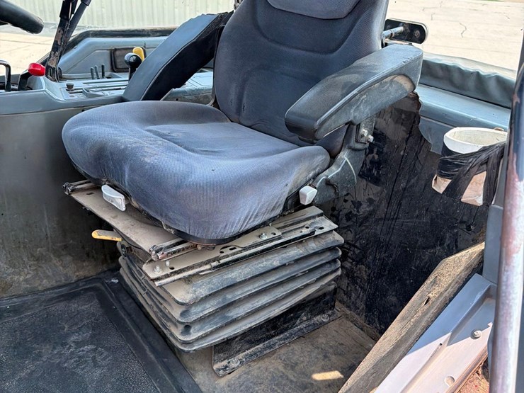 case-ih-7140-image-34