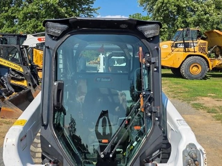 2020-bobcat-s76-image-37