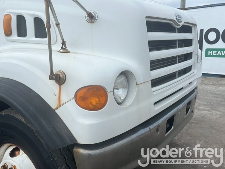 2000-sterling-lt9500-image-54