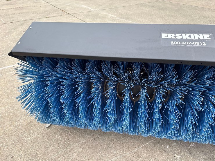 eskine-7ft-hydraulic-skidloader-broom-image-14